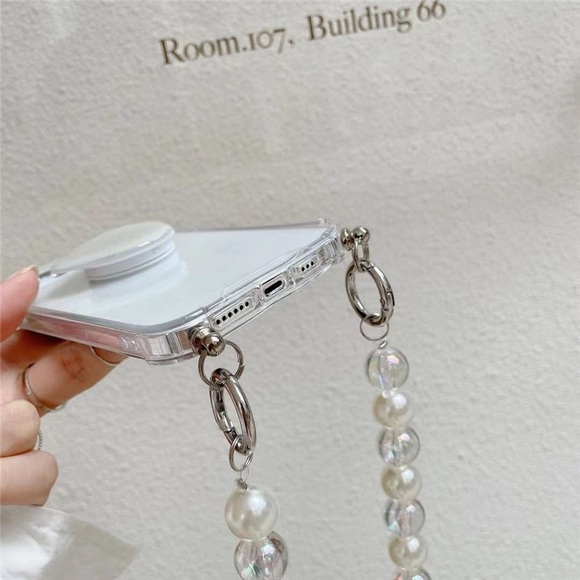 iPhone 12 Pro/Pro Max Pearl Shell Case - Picture 4 of 12